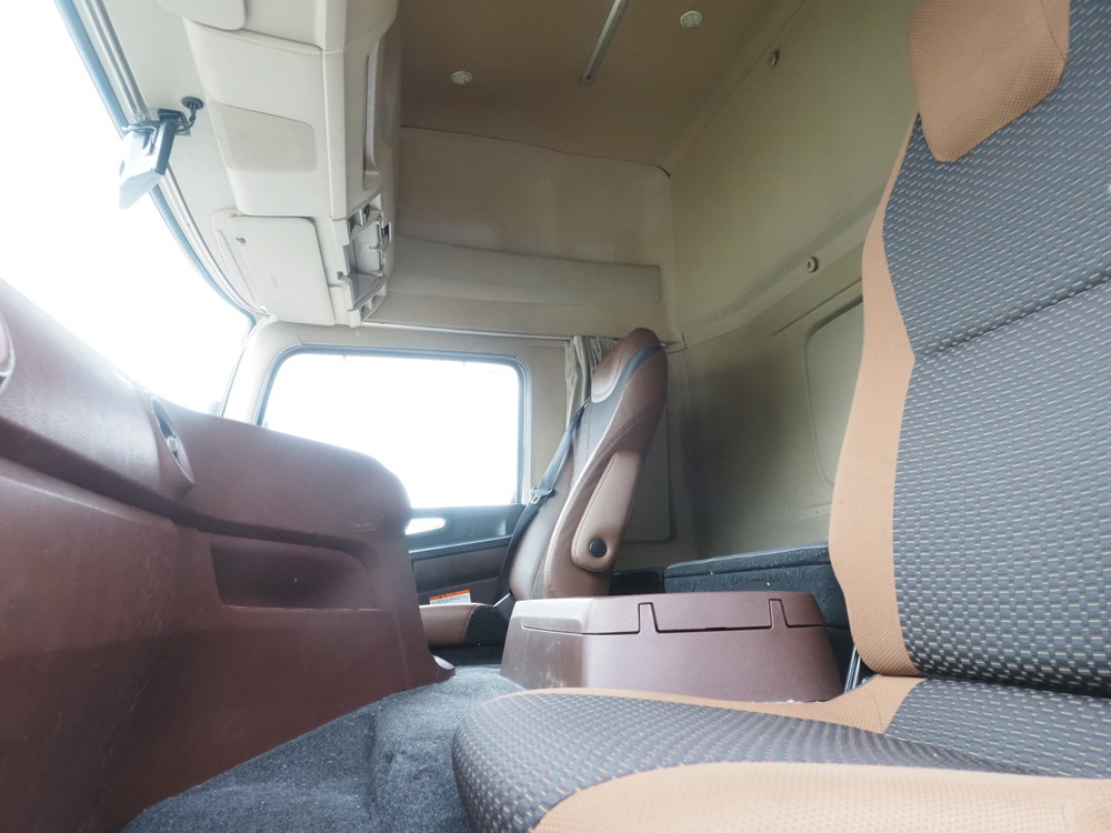 日野 プロフィア ウイング車 大型 2DG-FW1AHJ 年式 H30[写真43]