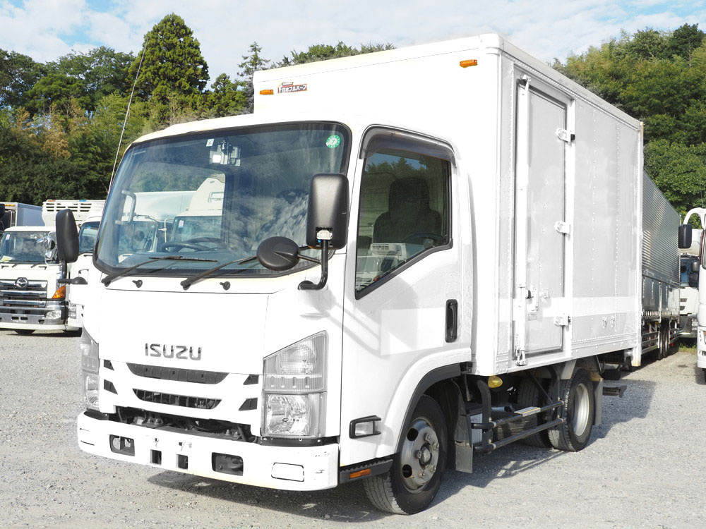 いすゞ エルフ バン車 小型 TPG-NLR85AN 年式 H27[写真01]