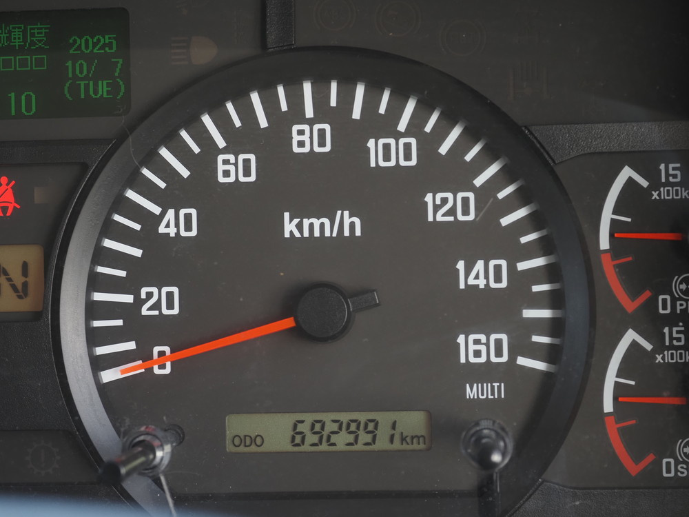 いすゞ フォワード ウイング車 中型 TKG-FRR90T2 年式 H28[写真35]