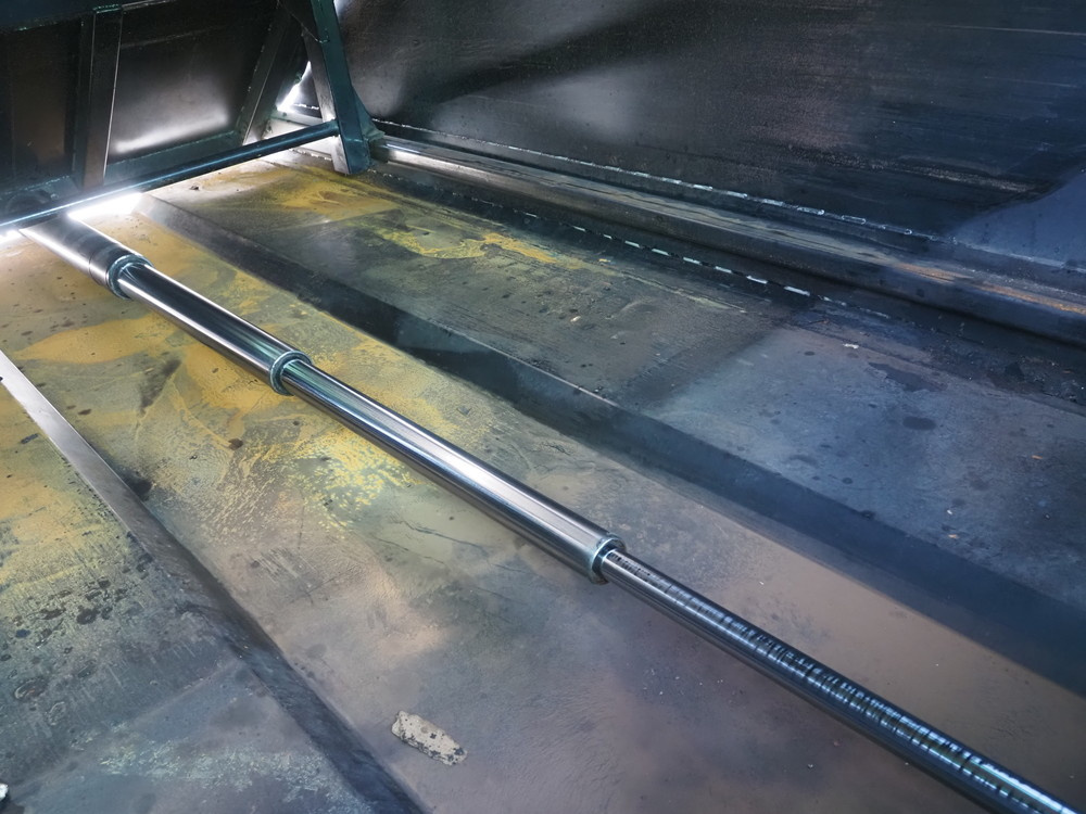 いすゞ フォワード パッカー 中型 TKG-FRR90S2 年式 H27[写真19]
