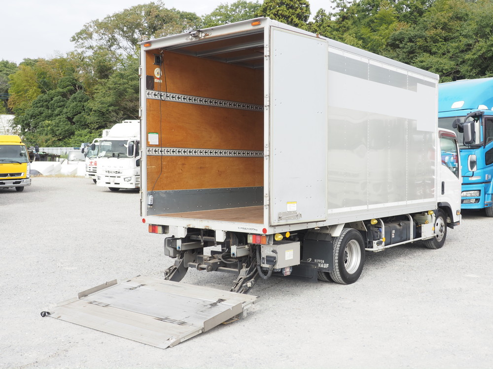 いすゞ エルフ バン車 小型 2RG-NMR88AN 年式 R1[写真18]