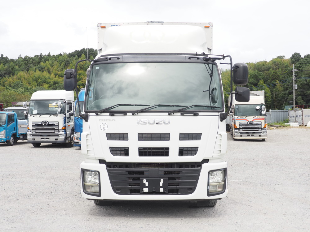 いすゞ ギガ ウイング車 大型 LKG-CYJ77A 年式 H23[写真04]