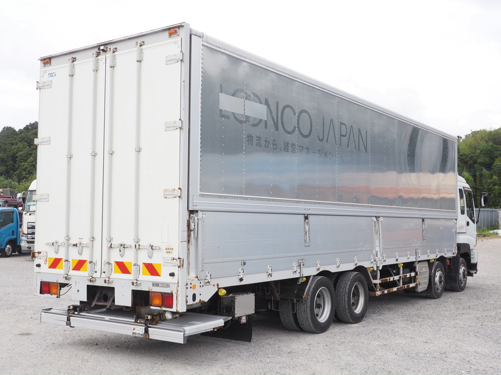 いすゞ ギガ ウイング車 大型 LKG-CYJ77A 年式 H23[写真06]