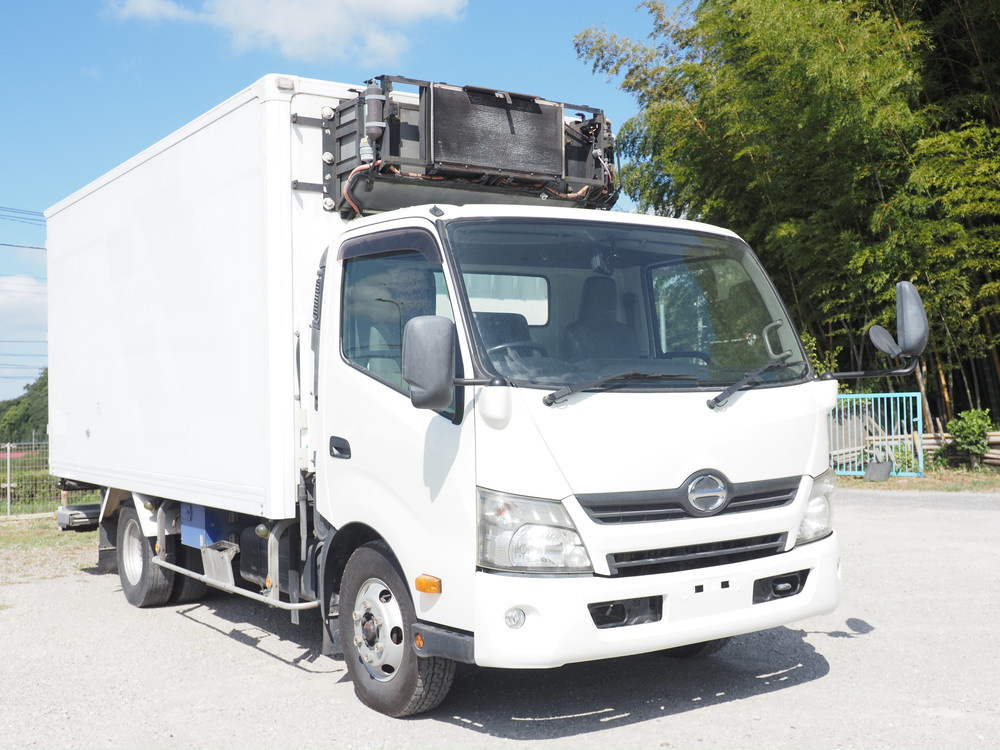 日野 デュトロ 冷凍バン 小型 TKG-XZU710M 年式 H27[写真03]