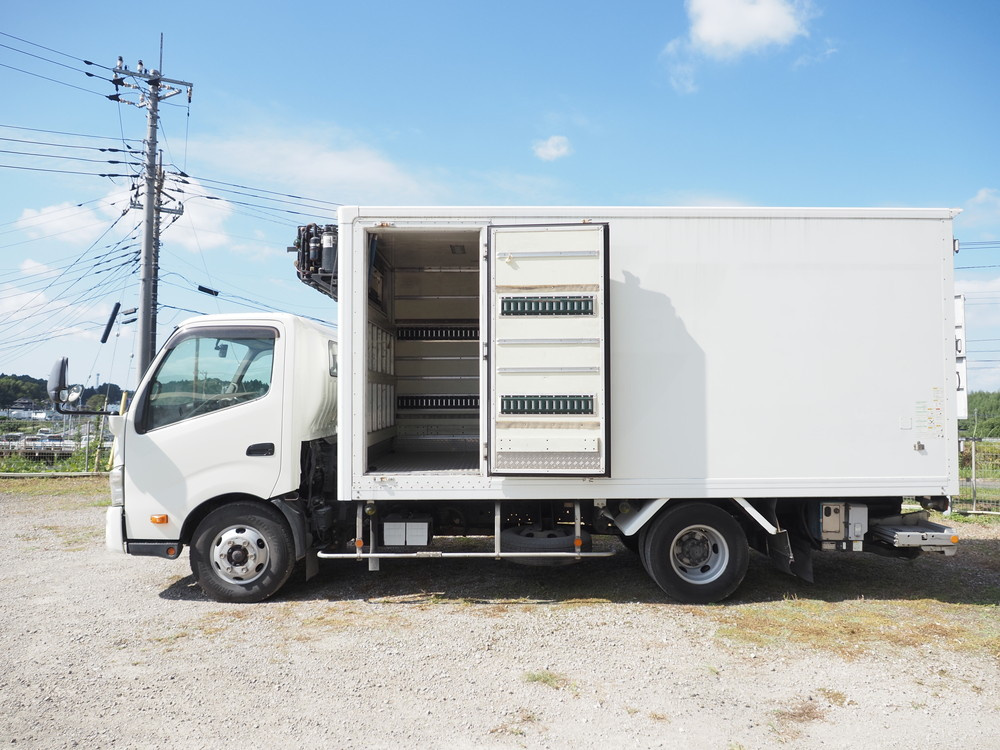 日野 デュトロ 冷凍バン 小型 TKG-XZU710M 年式 H27[写真15]