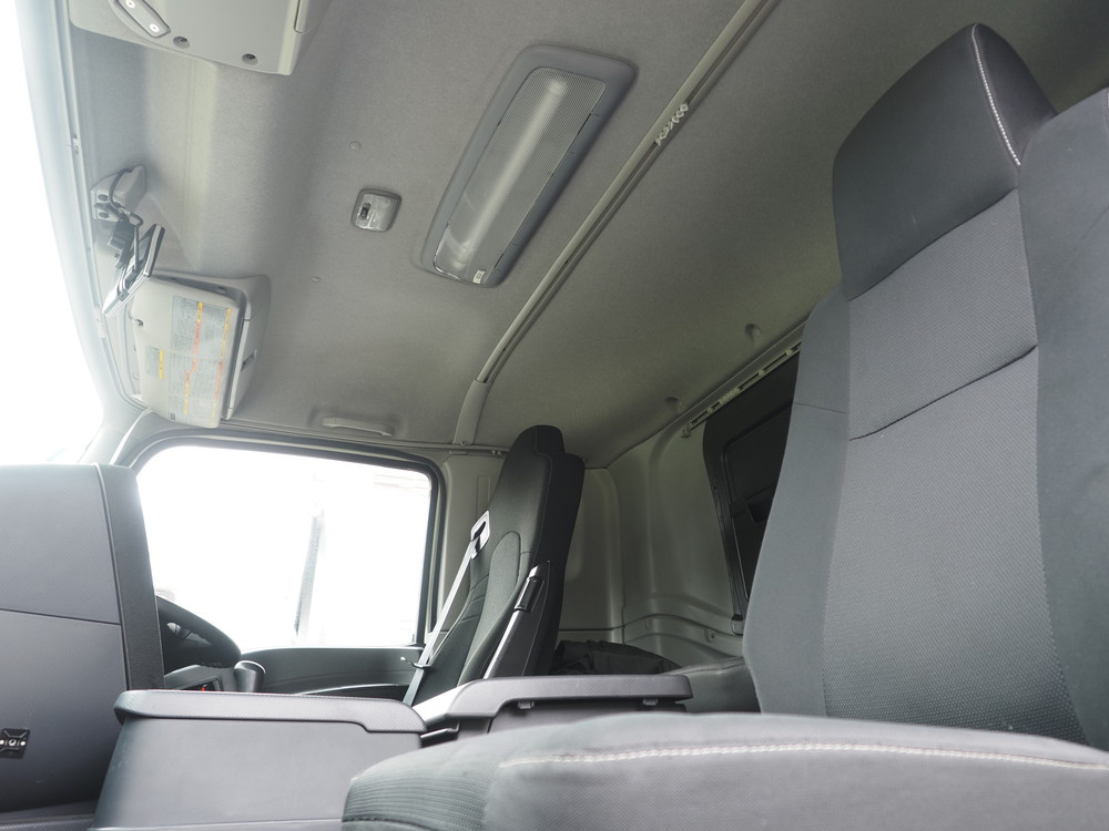 いすゞ ギガ 冷凍バン 大型 2PG-CYJ77CA 年式 R2[写真41]