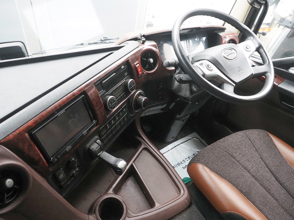 日野 プロフィア ウイング車 大型 2DG-FW1AHG 年式 R1[写真36]