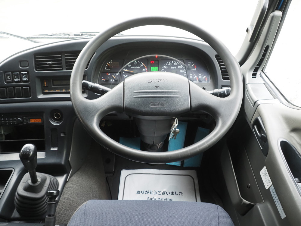 いすゞ ギガ ウイング車 大型 QKG-CYJ77A 年式 H24[写真33]