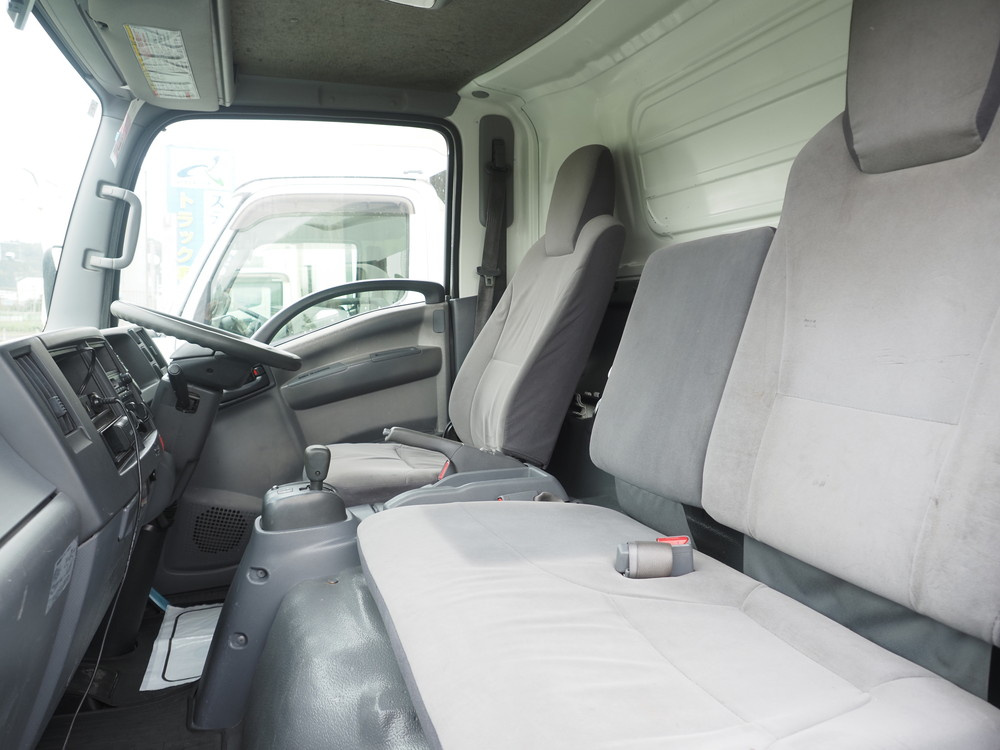 いすゞ エルフ バン車 小型 TKG-NPR85AN 年式 H24[写真28]