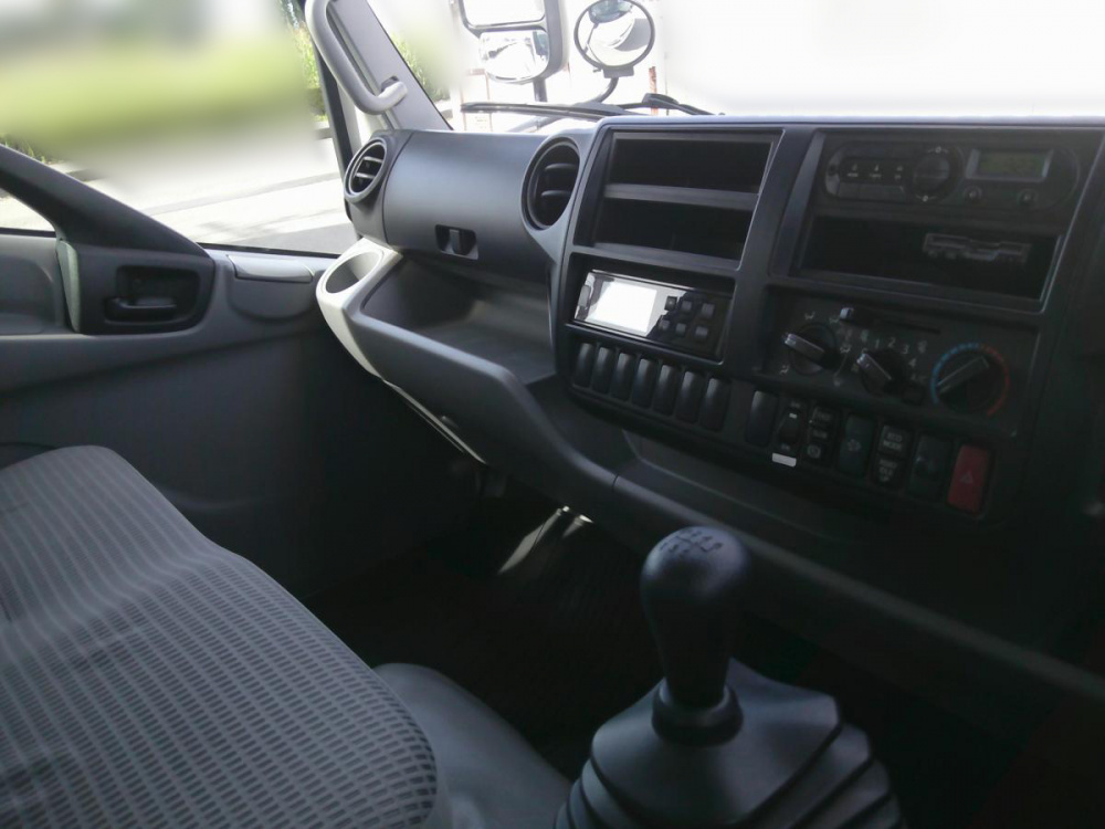 日野 デュトロ 冷凍バン 小型 TKG-XZU712M 年式 H30[写真11]