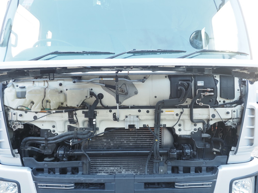 いすゞ ギガ ウイング車 大型 LKG-CYJ77A 年式 H22[写真52]