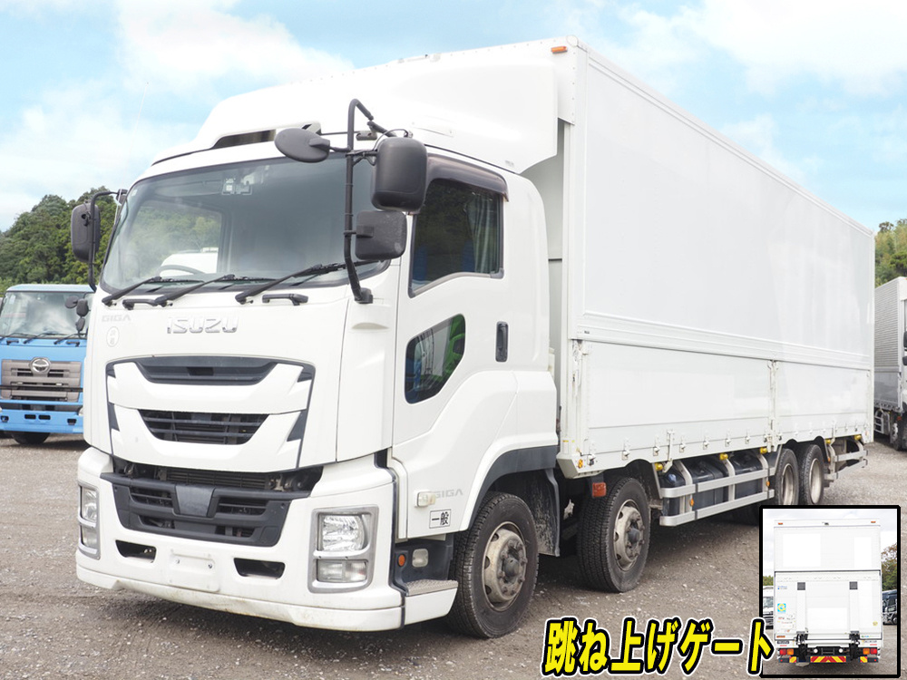 いすゞ ギガ ウイング車 大型 QPG-CYJ77B 年式 H28[写真01]