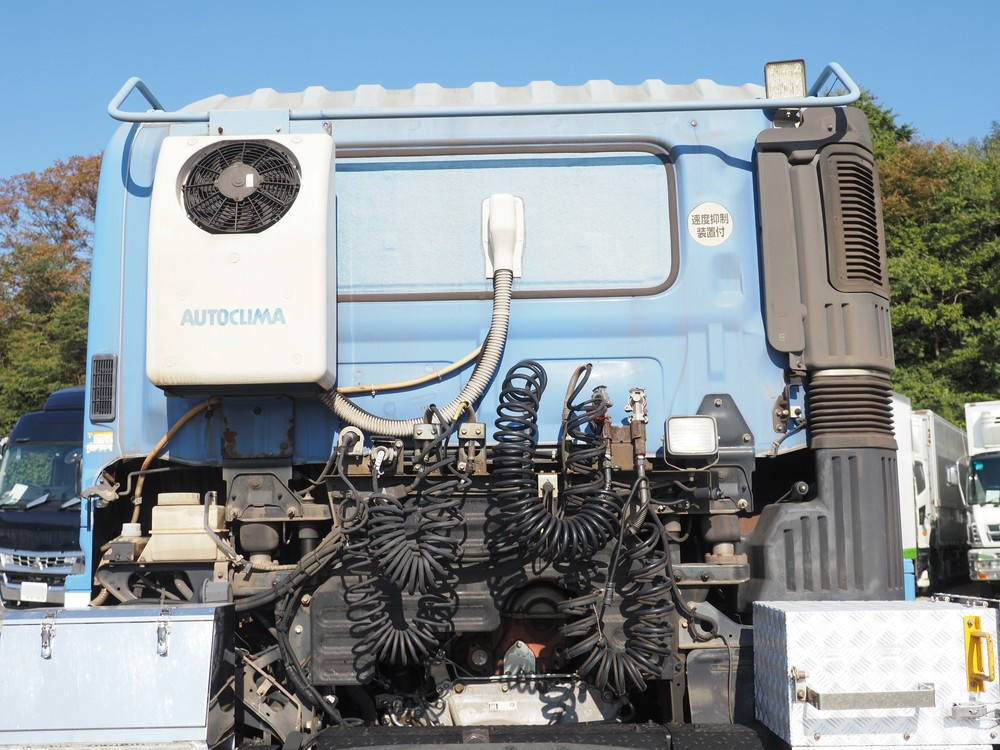 日野 プロフィア トラクタ 大型 QPG-SH1EDDG 年式 H27[写真19]