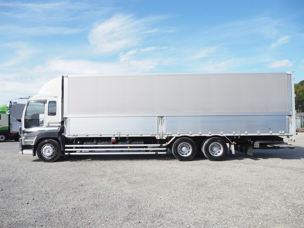 いすゞ ギガ ウイング車 大型 QKG-CYL77A 年式 H27[写真15]