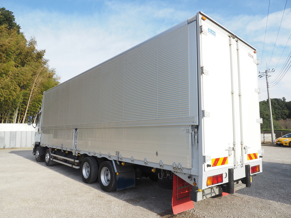 いすゞ ギガ ウイング車 大型 QKG-CYJ77B 年式 H28[写真08]