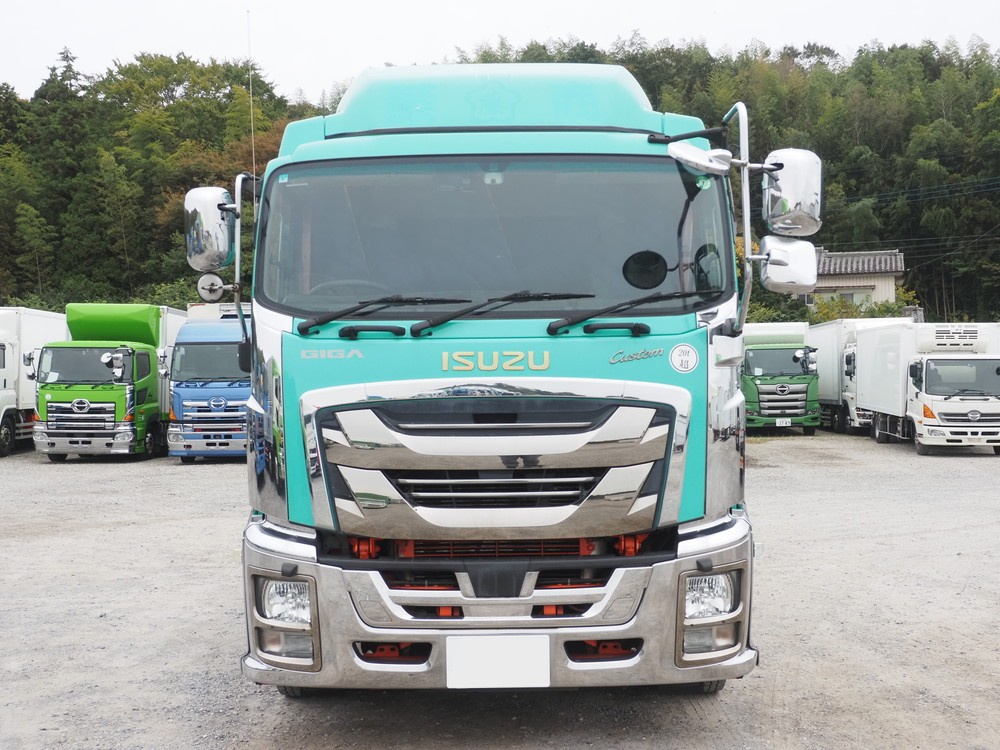 いすゞ ギガ 平ボディ 大型 QKG-CYJ77B 年式 H29[写真04]