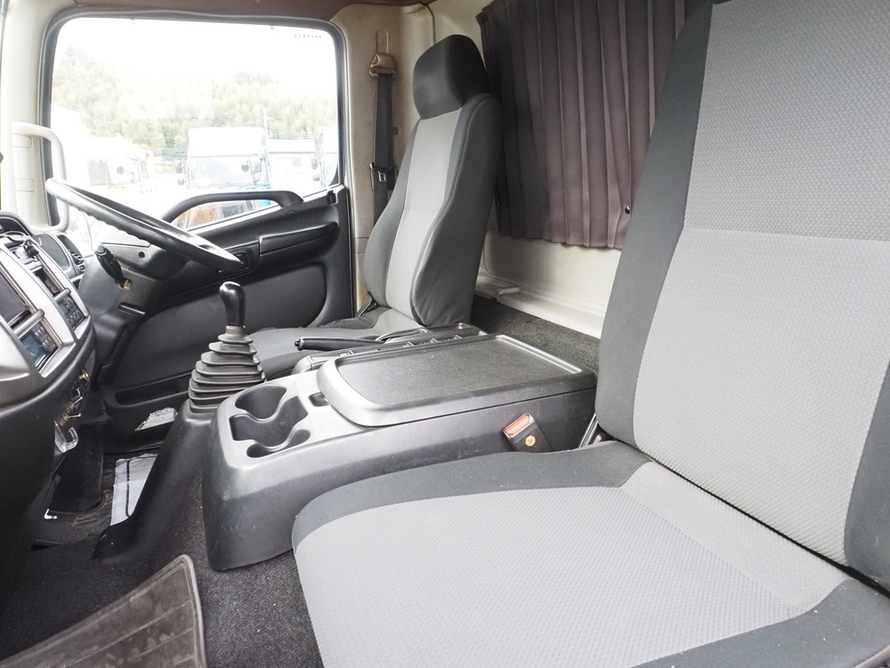 日野 レンジャープロ 冷凍バン 中型 TKG-FC9JKAG 年式 H26[写真31]