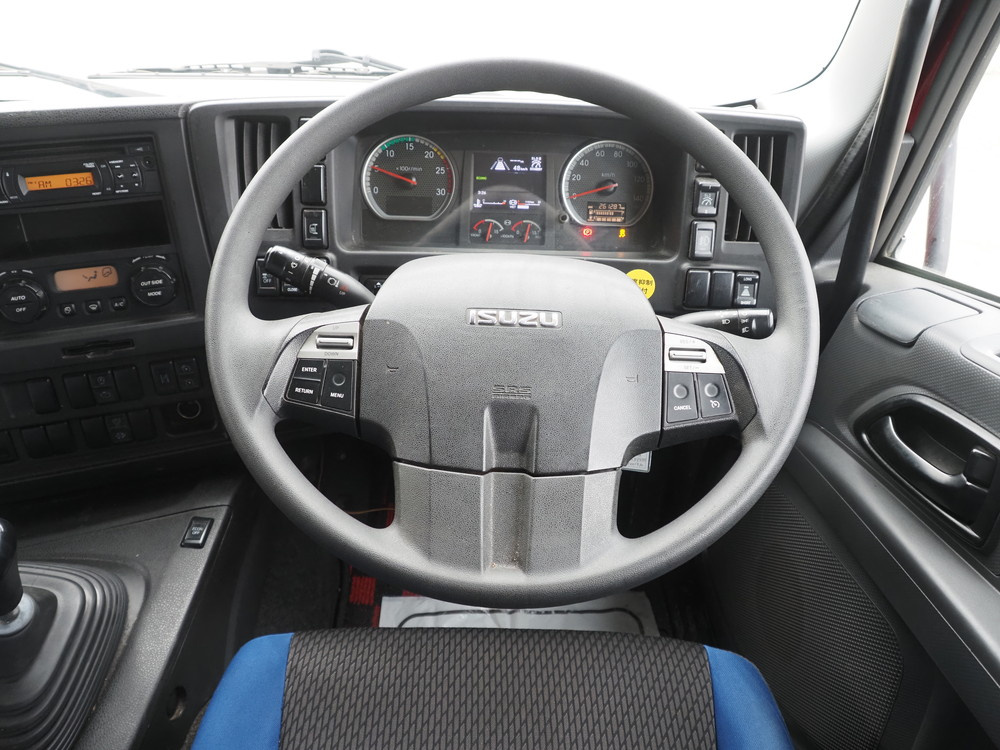 いすゞ ギガ トラクタ 大型 QKG-EXD52BD 年式 H29[写真22]