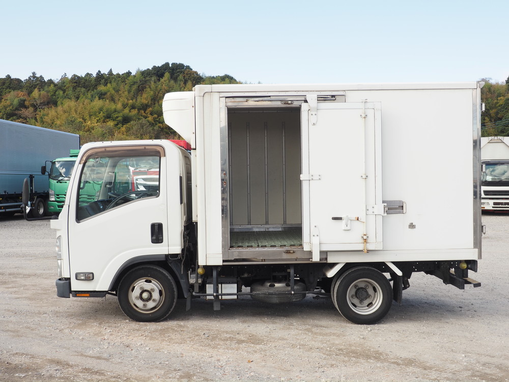 いすゞ エルフ 冷凍バン 小型 TPG-NLR85AN 年式 H28[写真15]