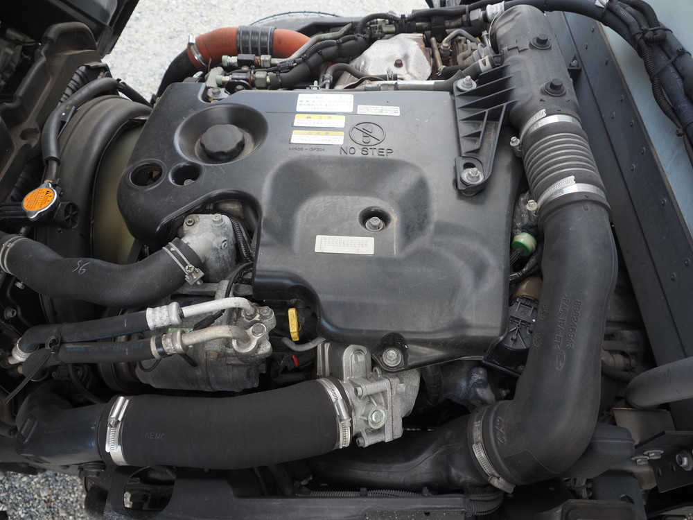 いすゞ エルフ 冷凍バン 小型 TPG-NLR85AN 年式 H28[写真38]