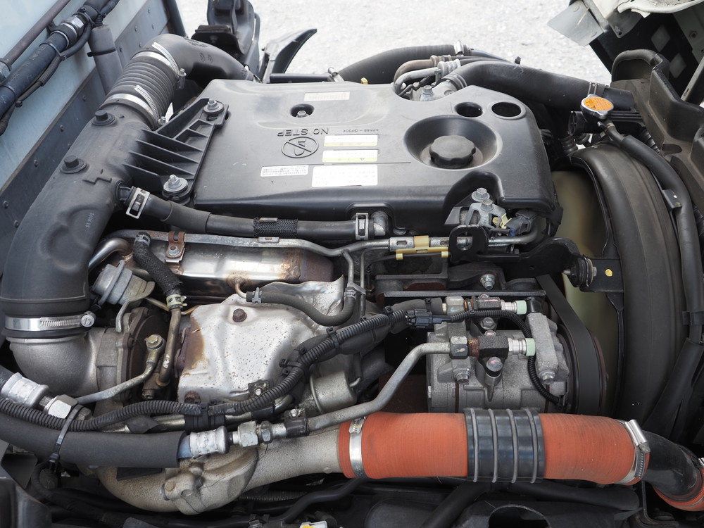 いすゞ エルフ 冷凍バン 小型 TPG-NLR85AN 年式 H28[写真37]