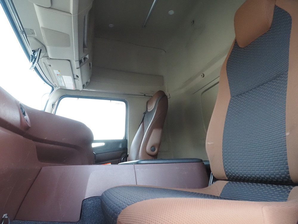 日野 プロフィア ウイング車 大型 2DG-FR1AHG 年式 R2[写真41]