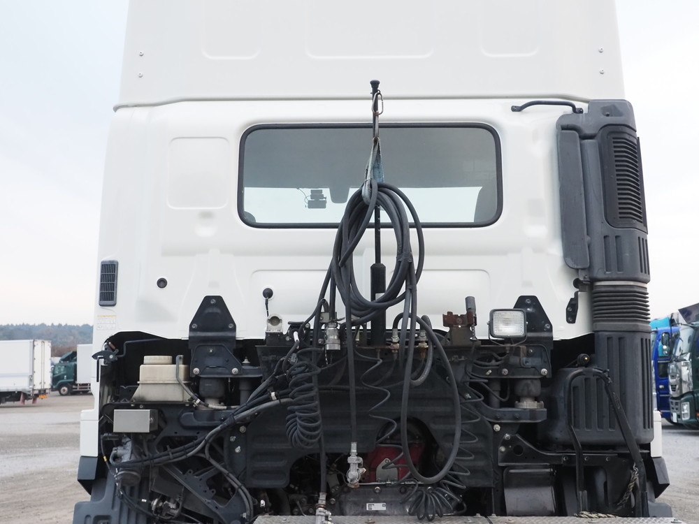 日野 プロフィア トラクタ 大型 QPG-SH1EDDG 年式 H29[写真17]