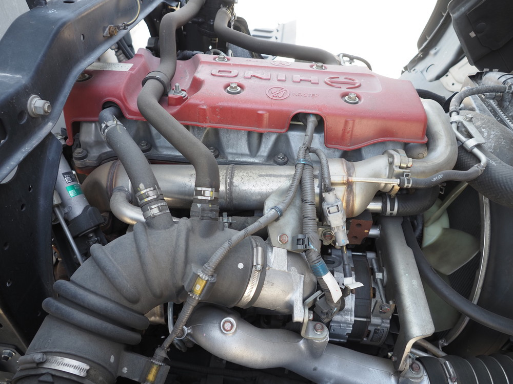 日野 レンジャープロ 冷凍バン 中型 TKG-FC9JKAA 年式 H29[写真32]