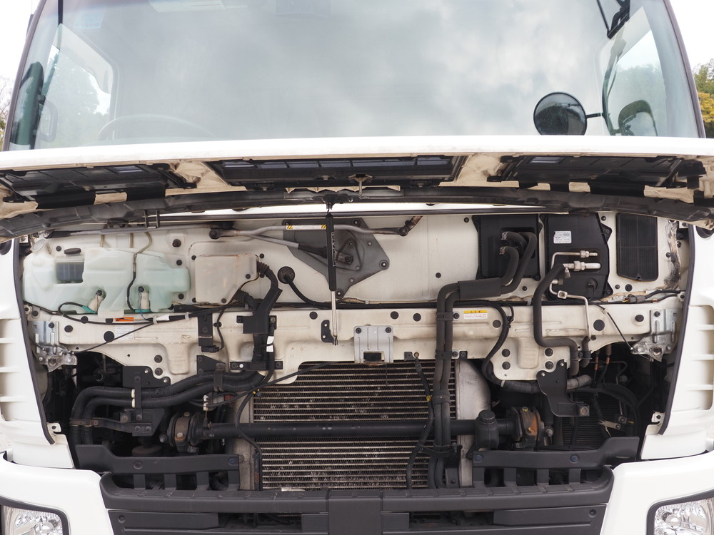 いすゞ ギガ ウイング車 大型 QKG-CYJ77A 年式 H26[写真51]