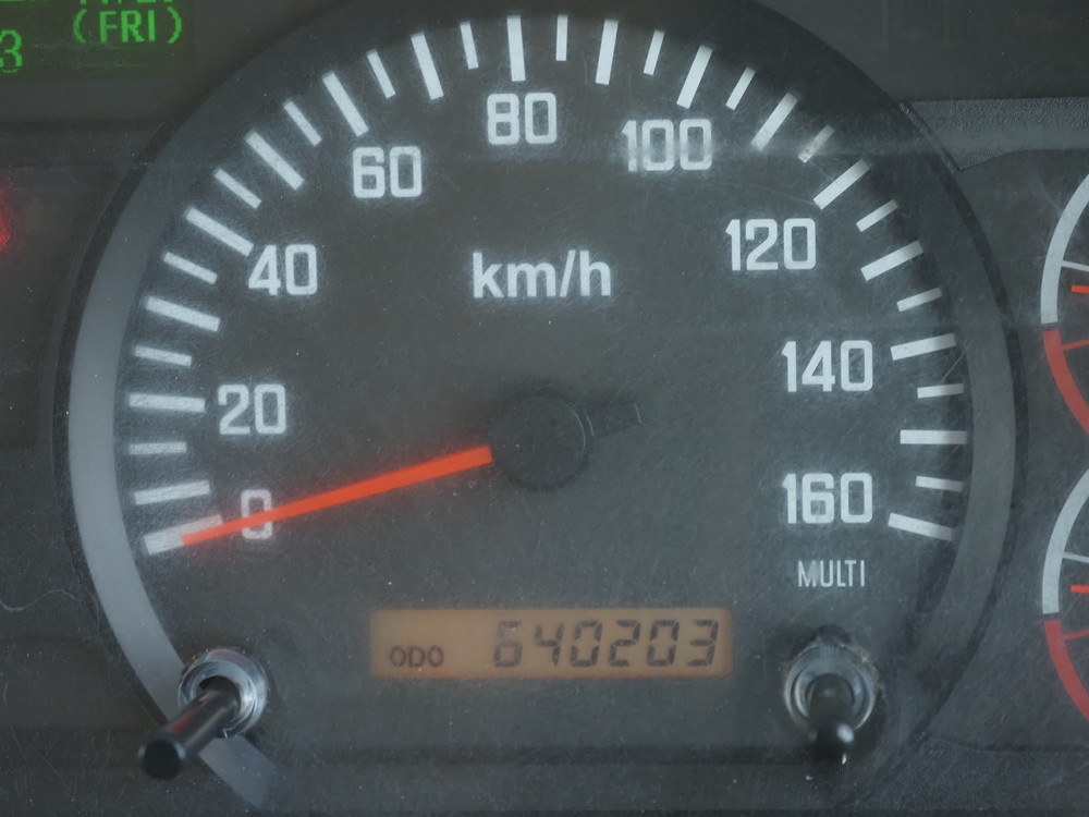 いすゞ フォワード ウイング車 中増t LKG-FTR90S2 年式 H25[写真41]