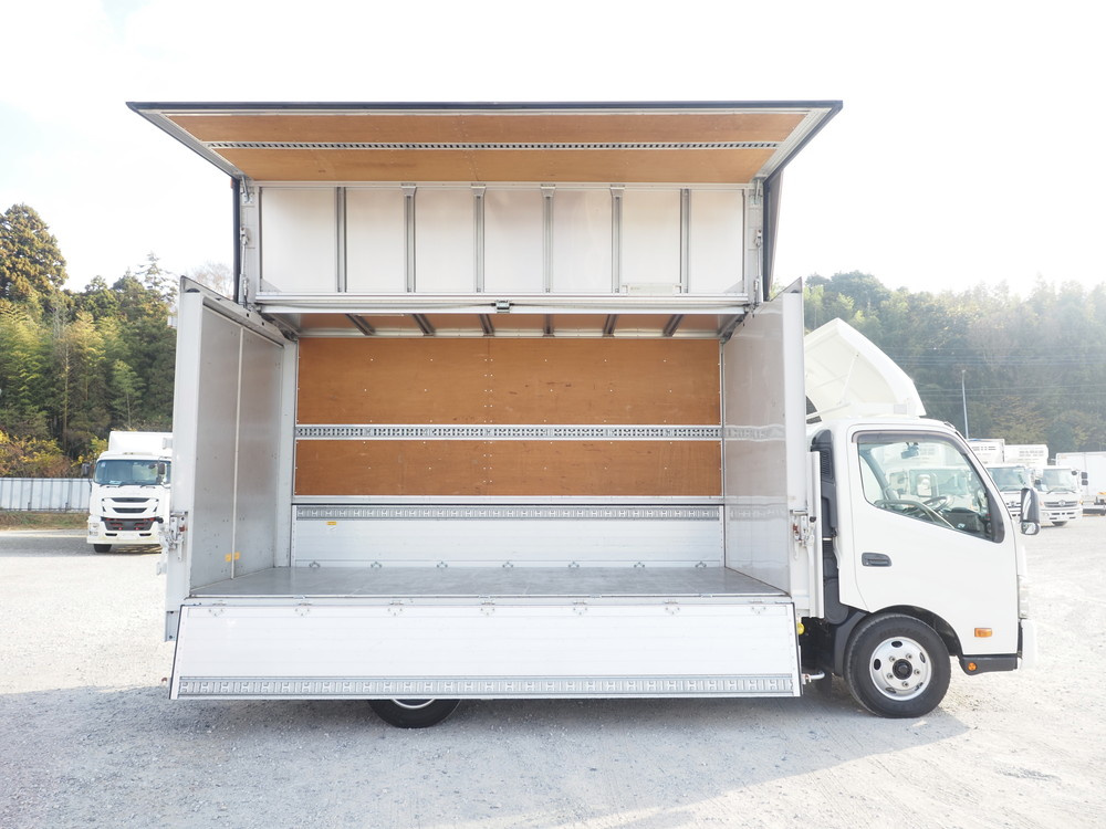 日野 デュトロ ウイング車 小型 TKG-XZU710M 年式 H28[写真06]