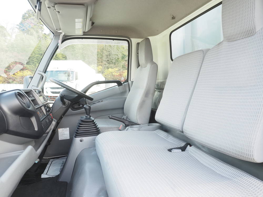 日野 デュトロ ウイング車 小型 TKG-XZU710M 年式 H28[写真30]