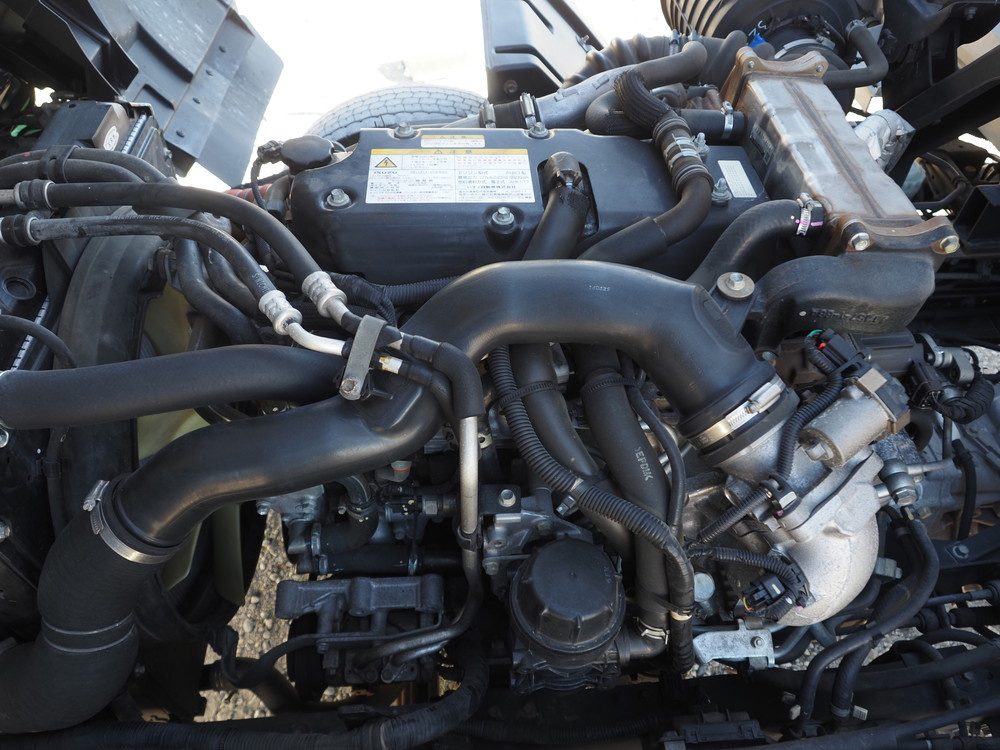 いすゞ フォワード ウイング車 中型 TKG-FRR90S2 年式 H28[写真48]