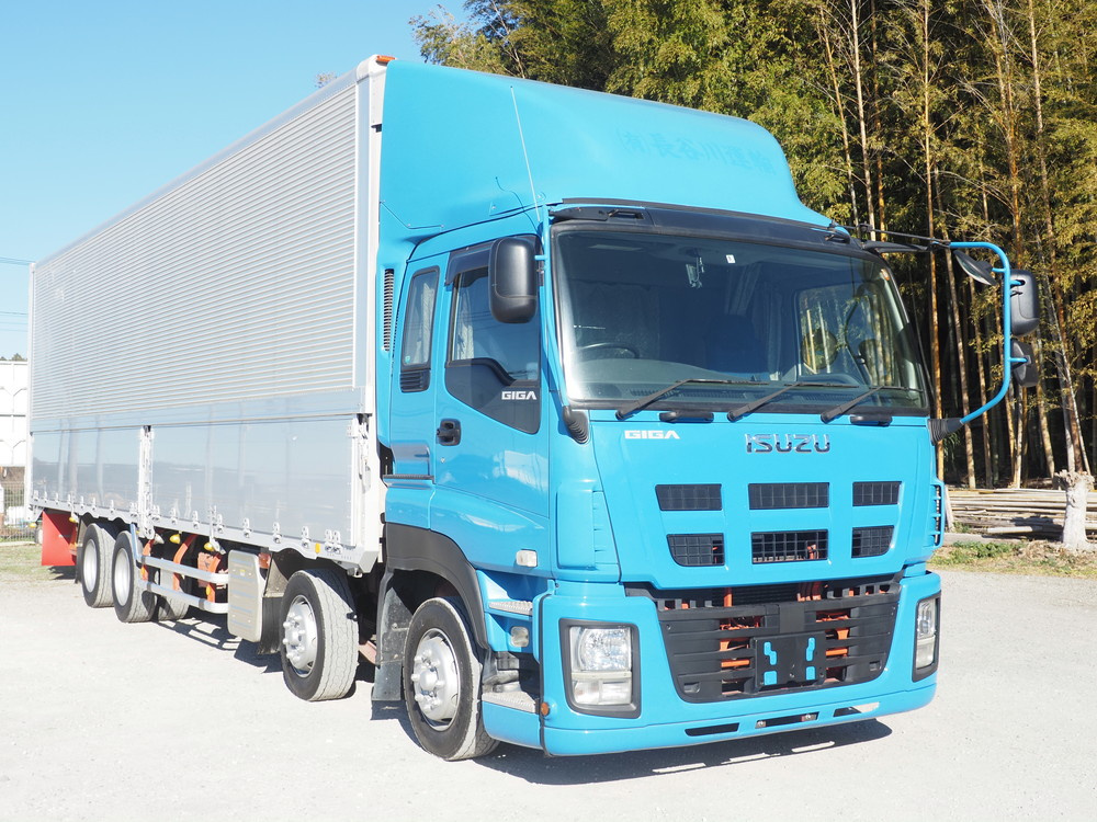 いすゞ ギガ ウイング車 大型 QKG-CYJ77A 年式 H25[写真05]