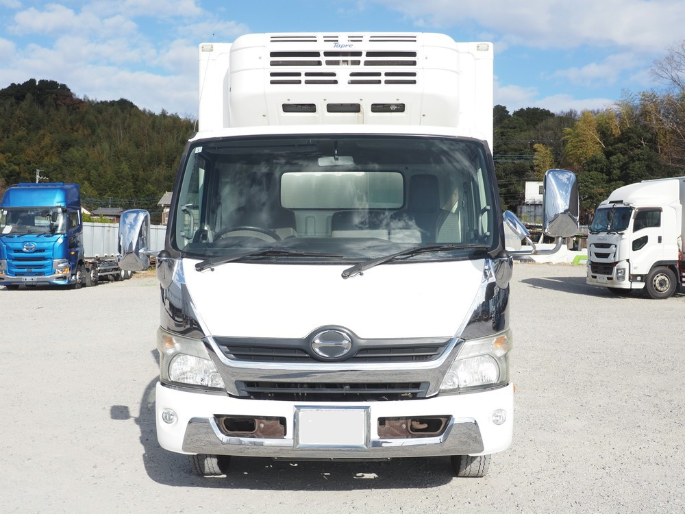 日野 デュトロ 冷凍バン 小型 TKG-XZU710M 年式 H26[写真02]