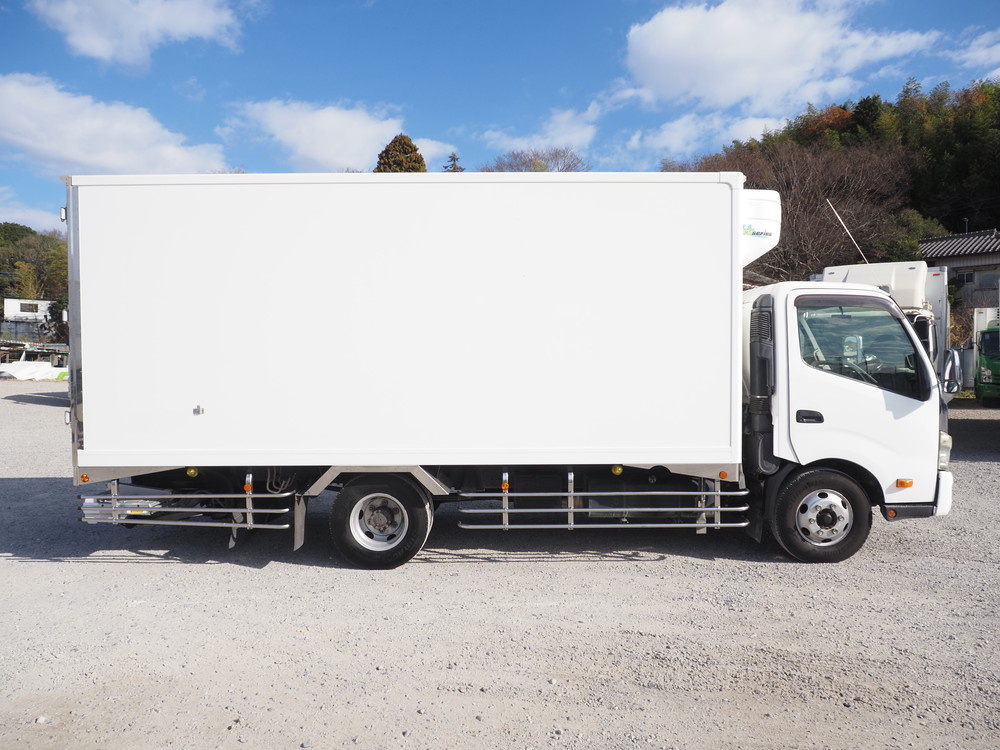 日野 デュトロ 冷凍バン 小型 TKG-XZU710M 年式 H26[写真10]