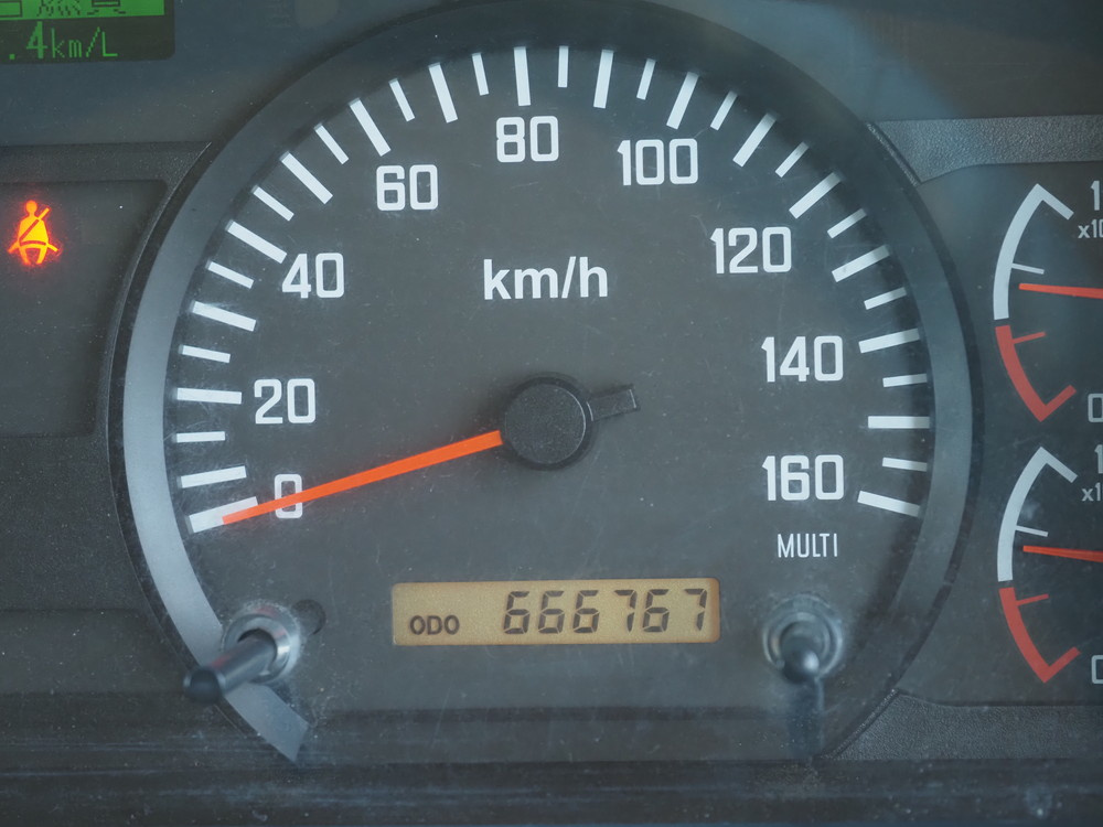 いすゞ フォワード バン車 中型 PDG-FRR34T2 年式 H22[写真30]