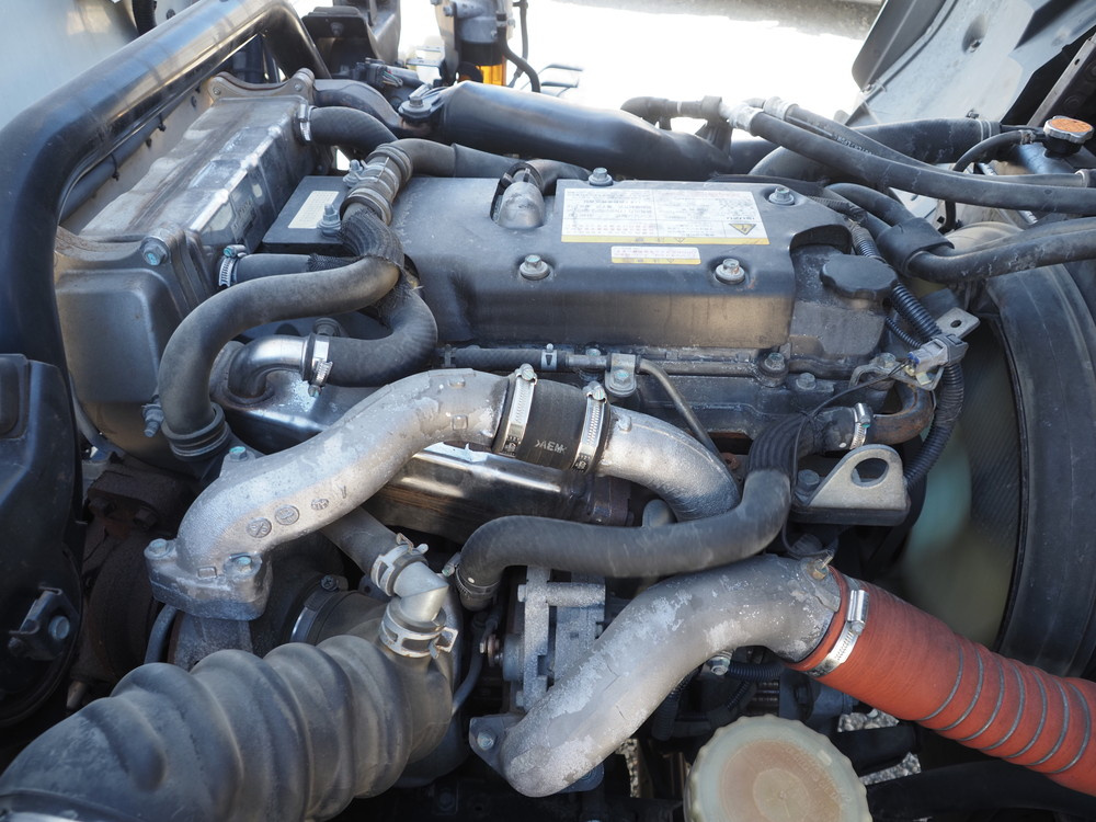 いすゞ フォワード 冷凍バン 中型 TKG-FRR90T2 年式 H25[写真39]