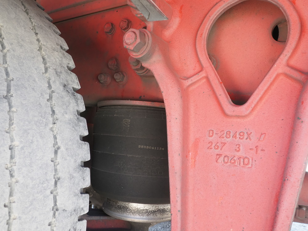 いすゞ フォワード バン車 中増t QPG-FTR34T2 年式 H29[写真39]
