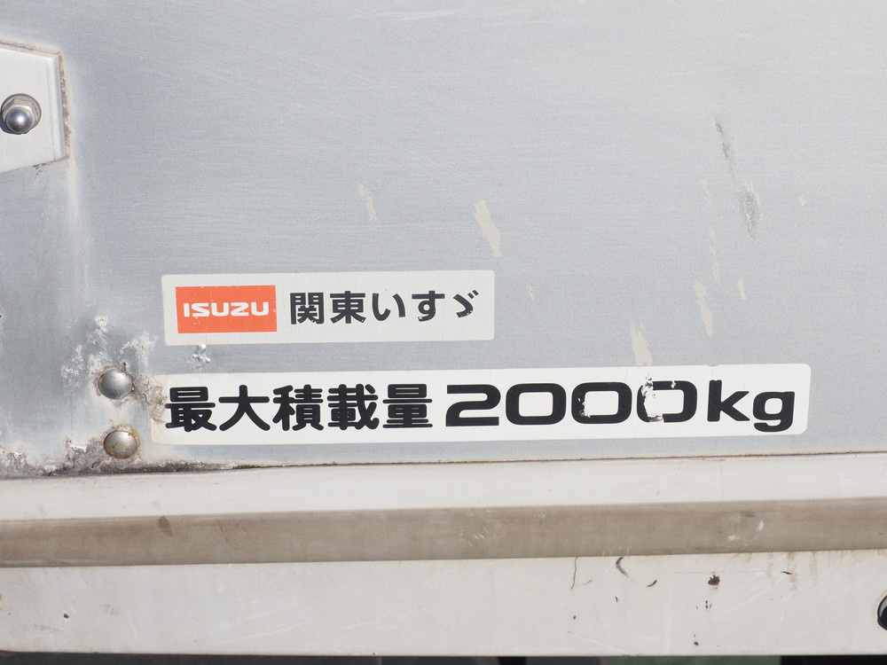 いすゞ エルフ バン車 小型 TRG-NLR85AN 年式 H30[写真19]