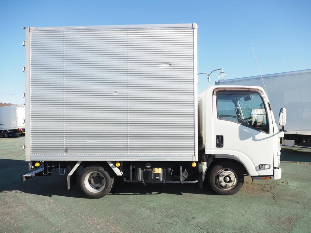 いすゞ エルフ バン車 小型 TRG-NLR85AN 年式 H30[写真08]