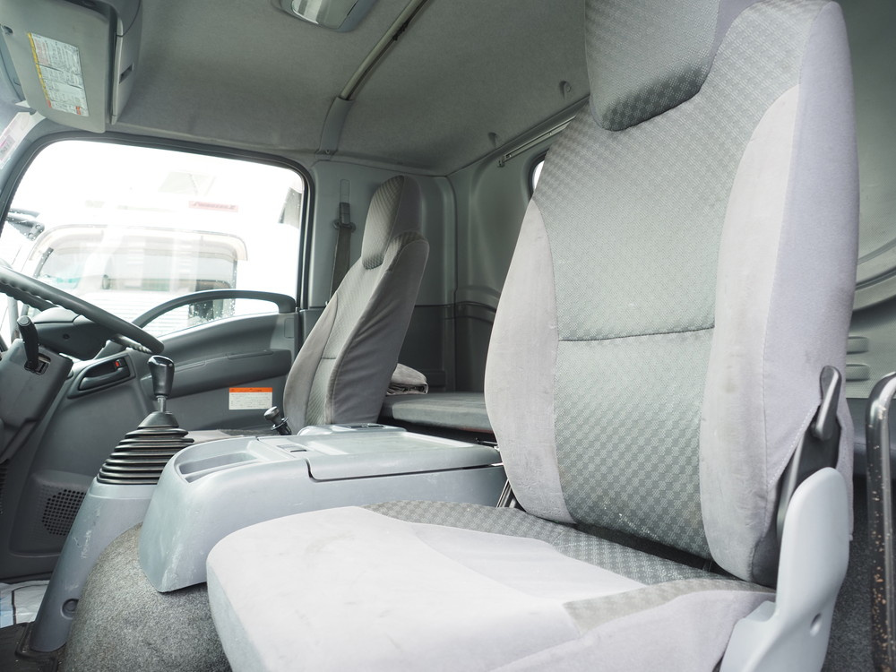 いすゞ フォワード ウイング車 中増t LKG-FTR90S2 年式 H25[写真40]