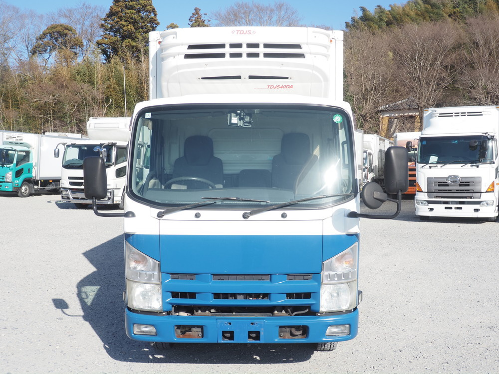いすゞ エルフ 冷凍バン 小型 TKG-NMR85AN 年式 H26[写真03]