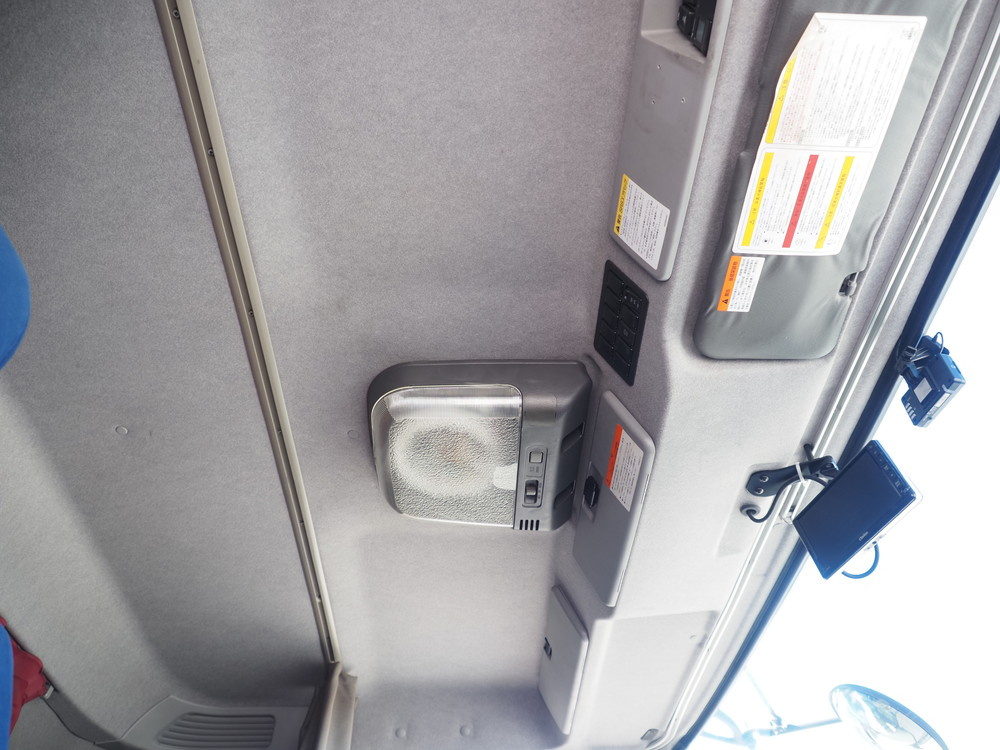 いすゞ ギガ ウイング車 大型 QKG-CYL77A 年式 H27[写真39]