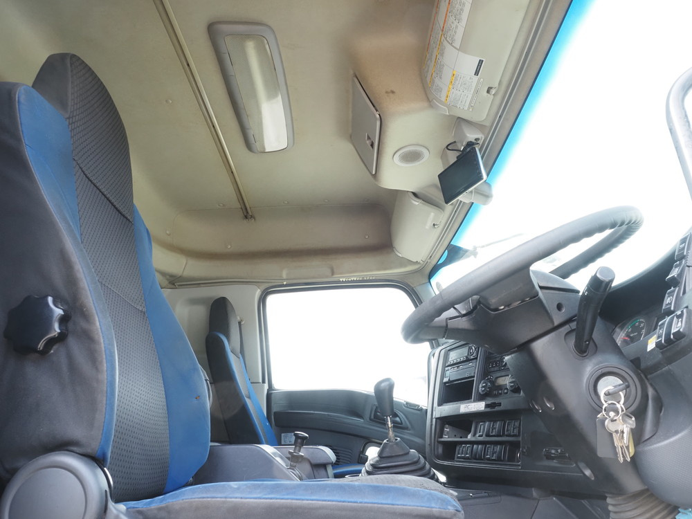 いすゞ ギガ ウイング車 大型 2PG-CYJ77C 年式 H30[写真30]