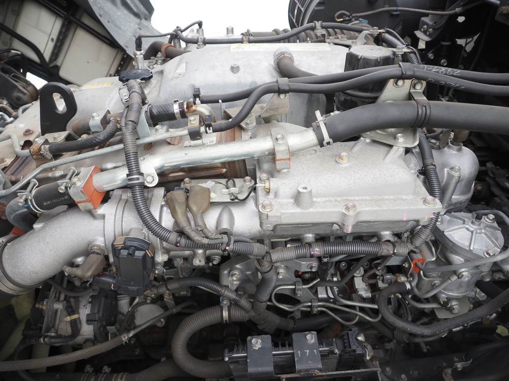 いすゞ ギガ ウイング車 大型 2PG-CYJ77C 年式 H30[写真52]