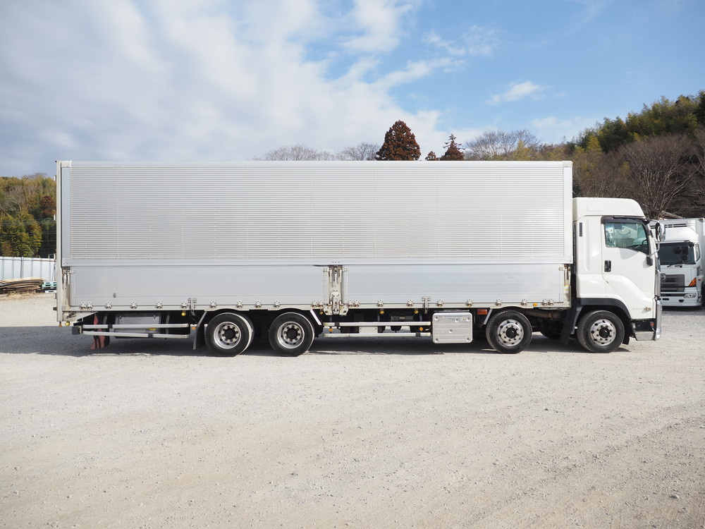 いすゞ ギガ ウイング車 大型 2PG-CYJ77C 年式 H30[写真06]