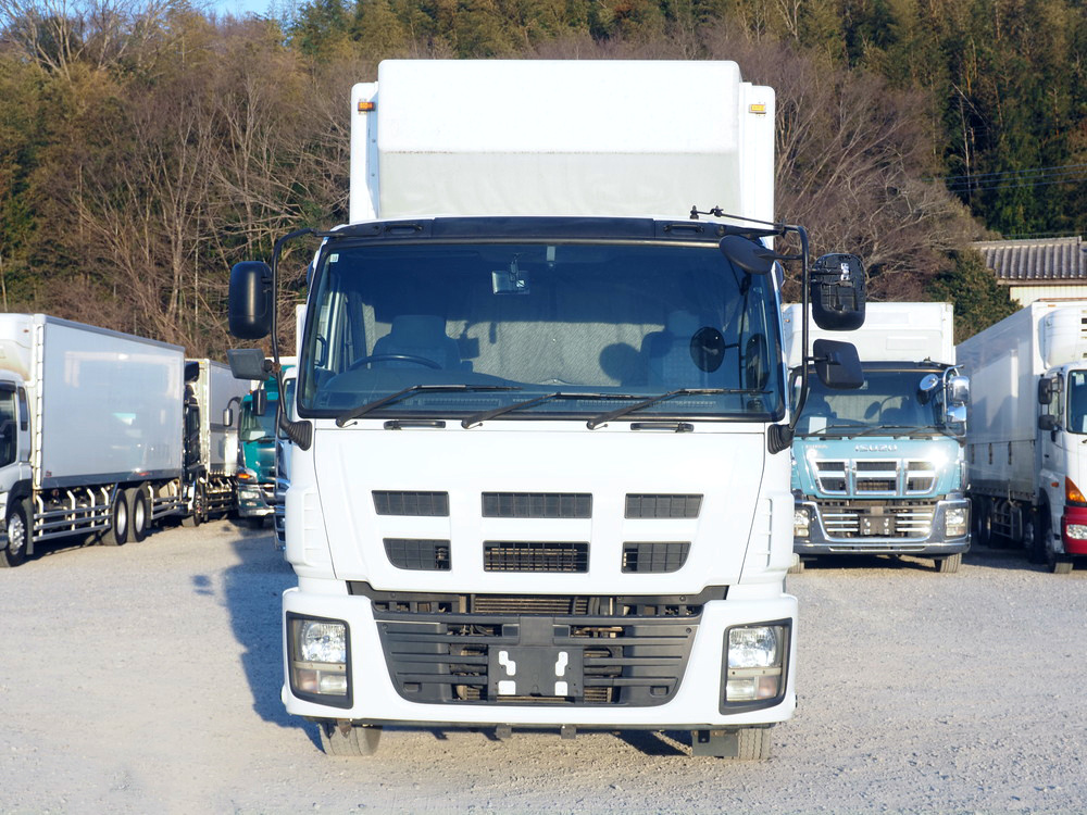 いすゞ ギガ 冷凍バン 大型 QKG-CYJ77A 年式 H27[写真03]