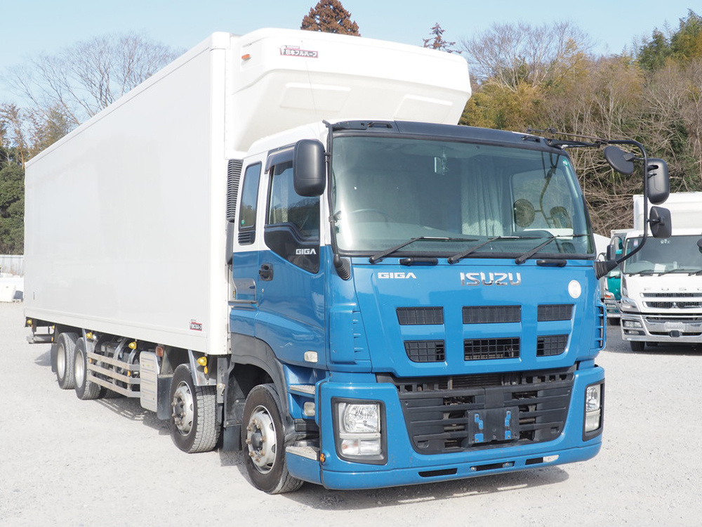 いすゞ ギガ 冷凍バン 大型 QKG-CYJ77AA 年式 H27[写真03]