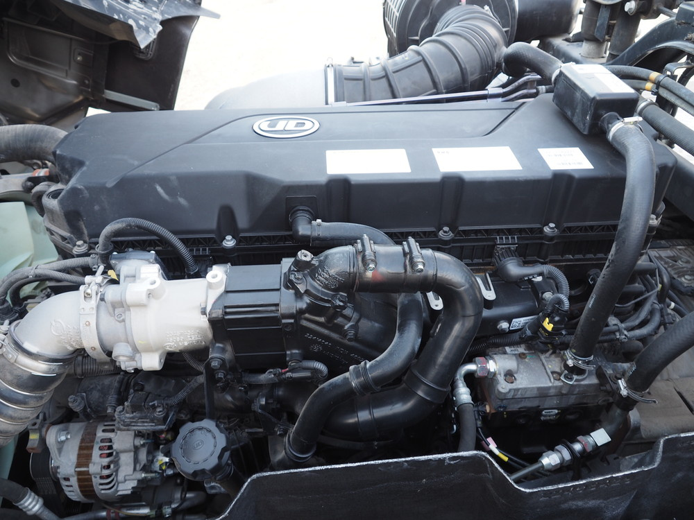UDトラックス クオン トラクタ 大型 2RG-GK5DAB 年式 R5[写真42]